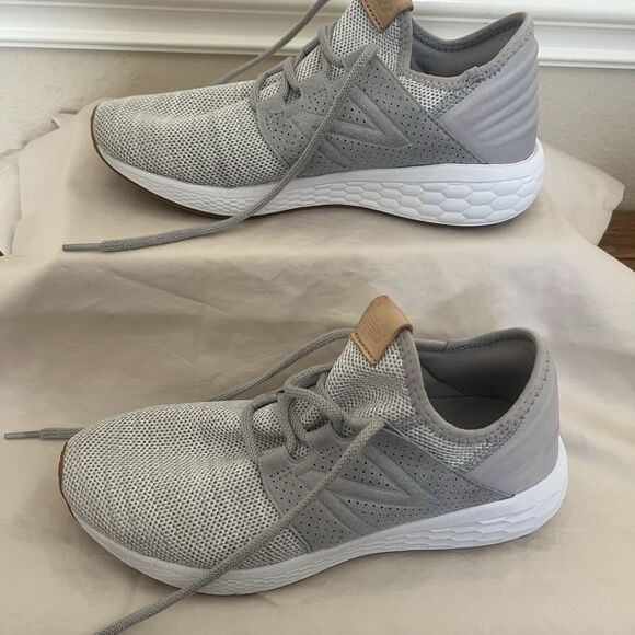 New Balance Fresh Foam Cruz V2, Grey, Size 8.5 - Picture 1 of 6
